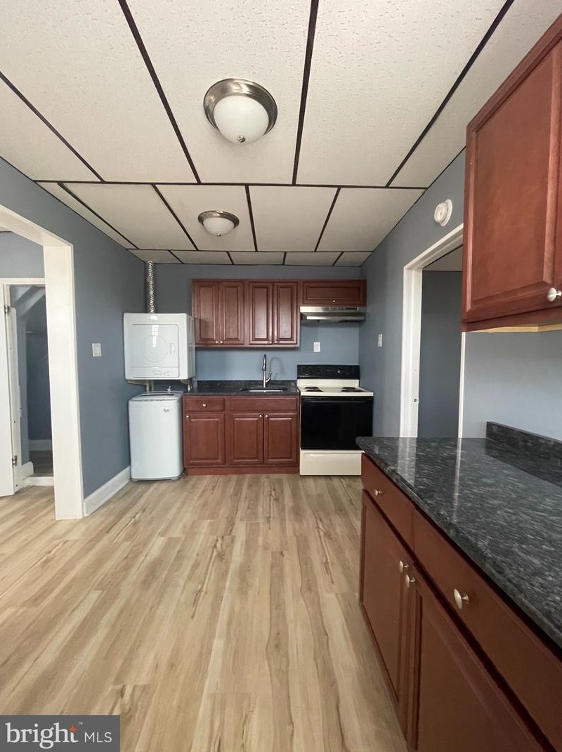 4623 Vista St, Philadelphia PA  19136-3723 exterior