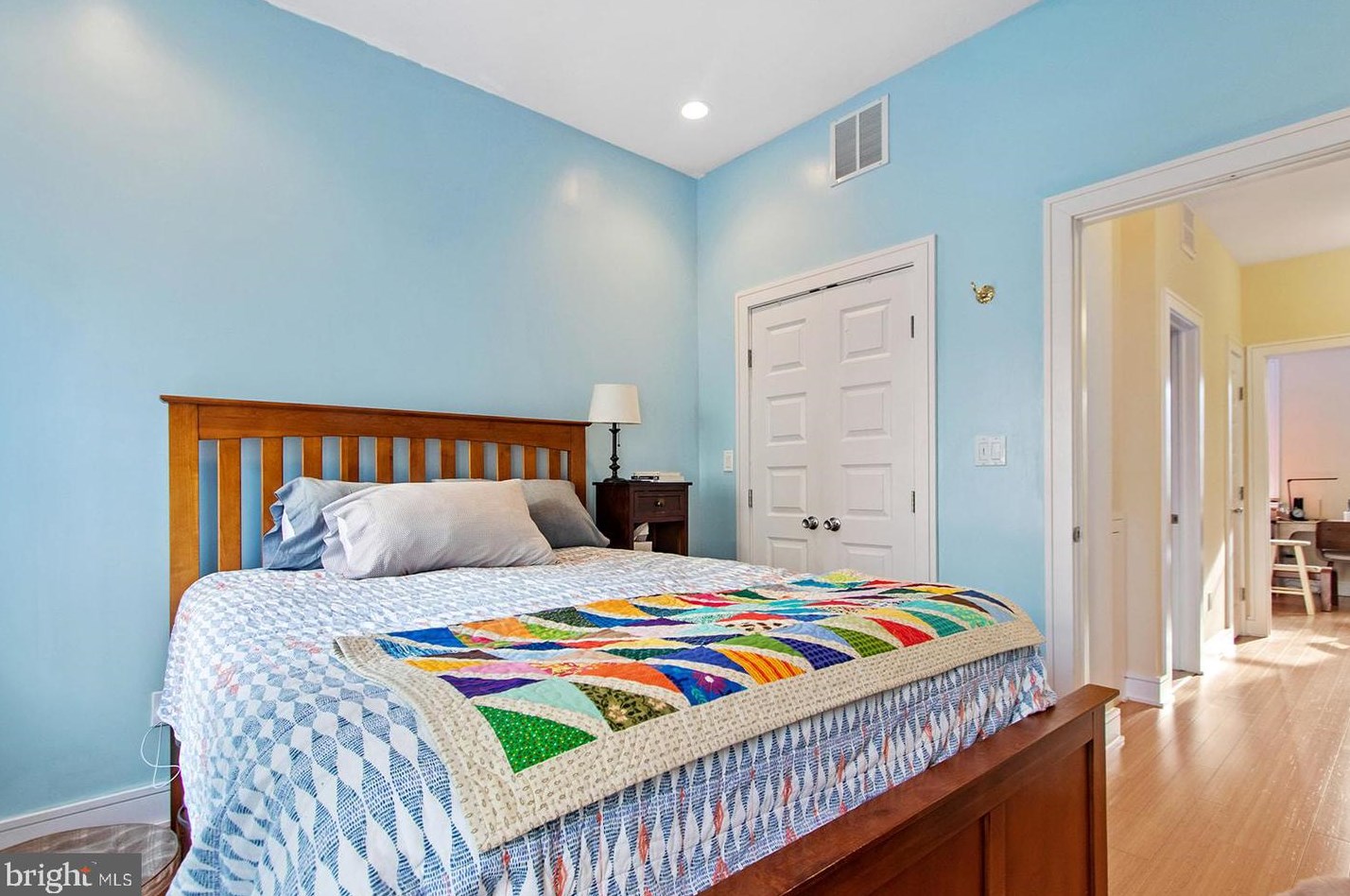 1249 Newkirk St, Philadelphia PA  19146-3625 exterior