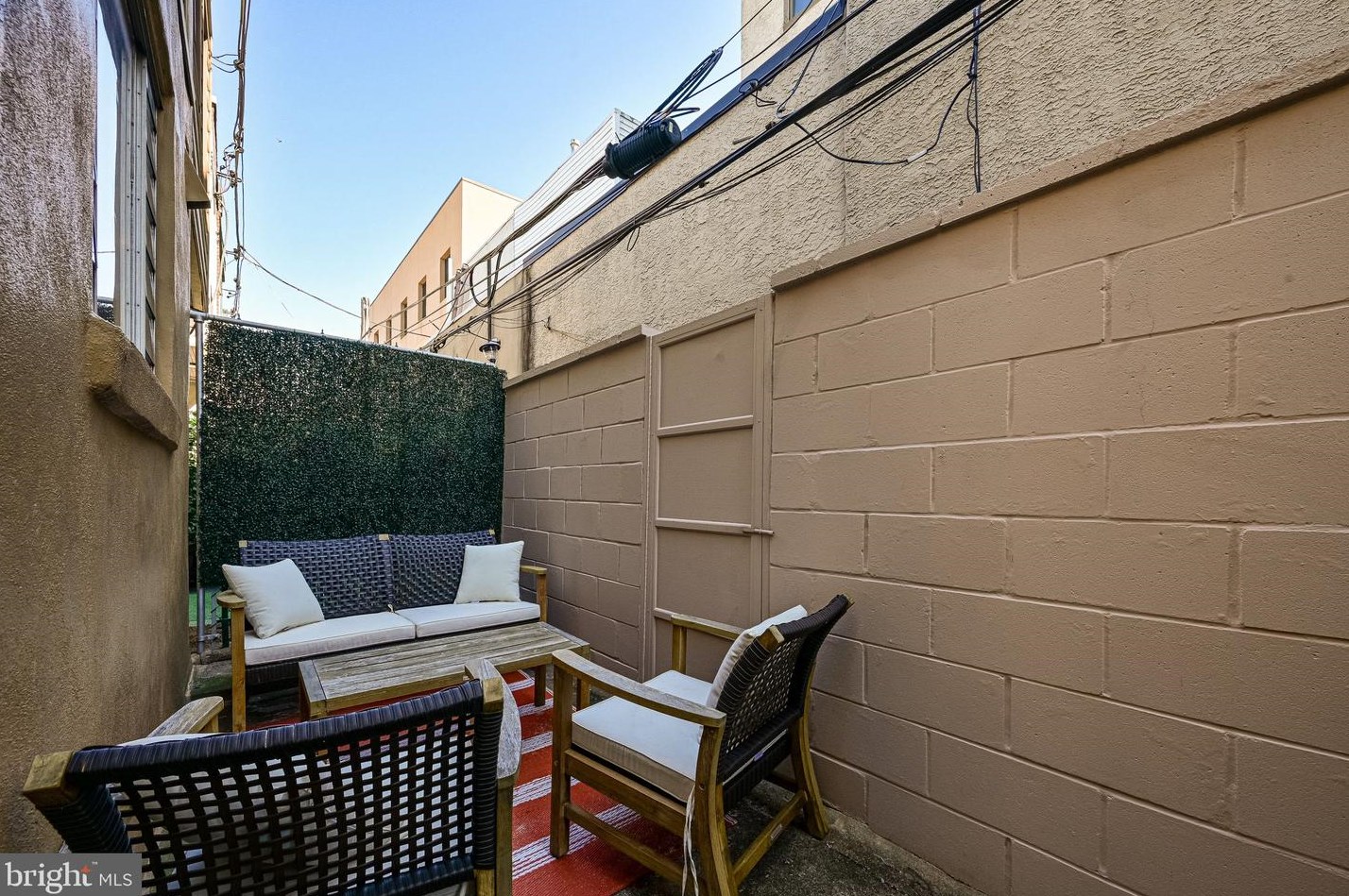 2427 Rosewood St, Philadelphia PA  19145-4429 exterior