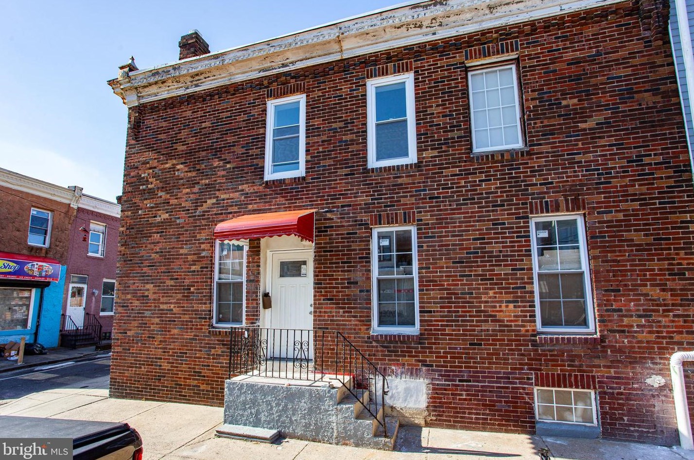 231 Wensley St, Philadelphia, PA 19140-5739