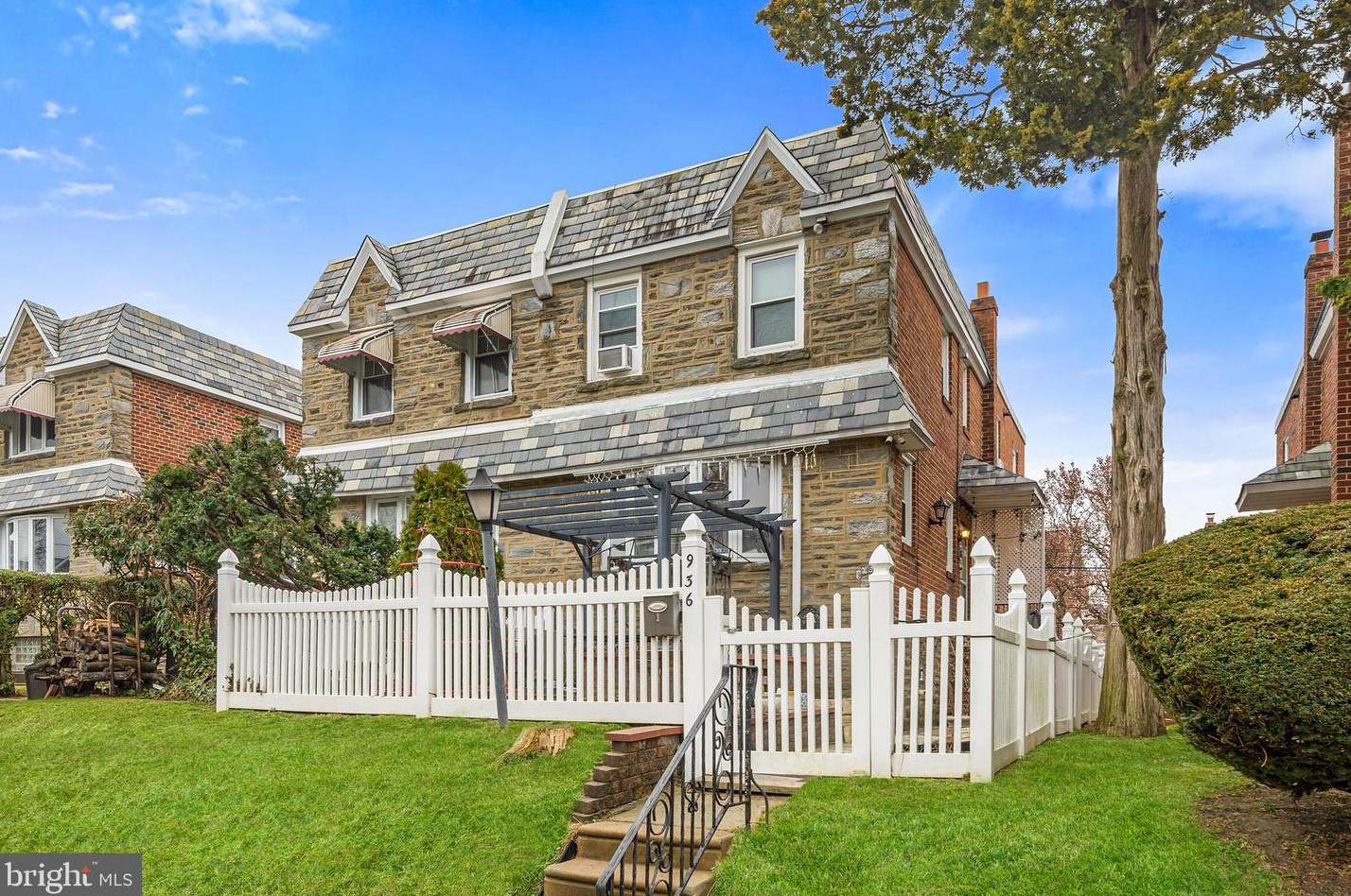 936 Roumfort Rd, Philadelphia, PA 19150-3216
