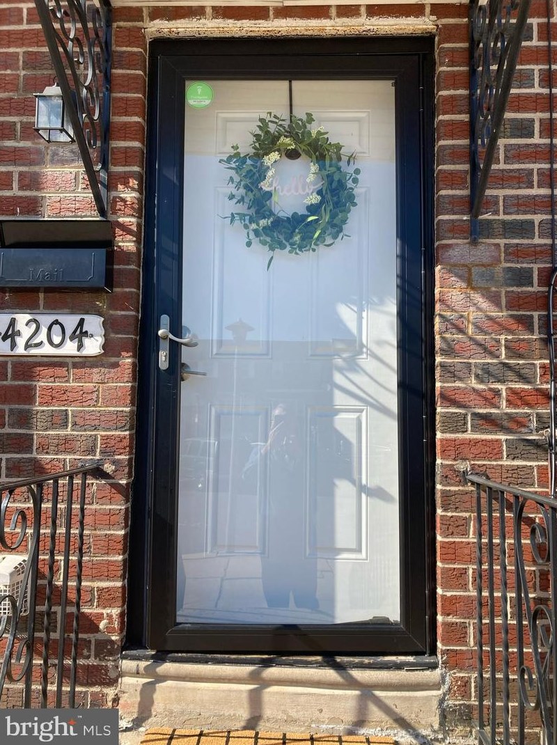 4204 Lackland Ter, Philadelphia, PA 19114-2104