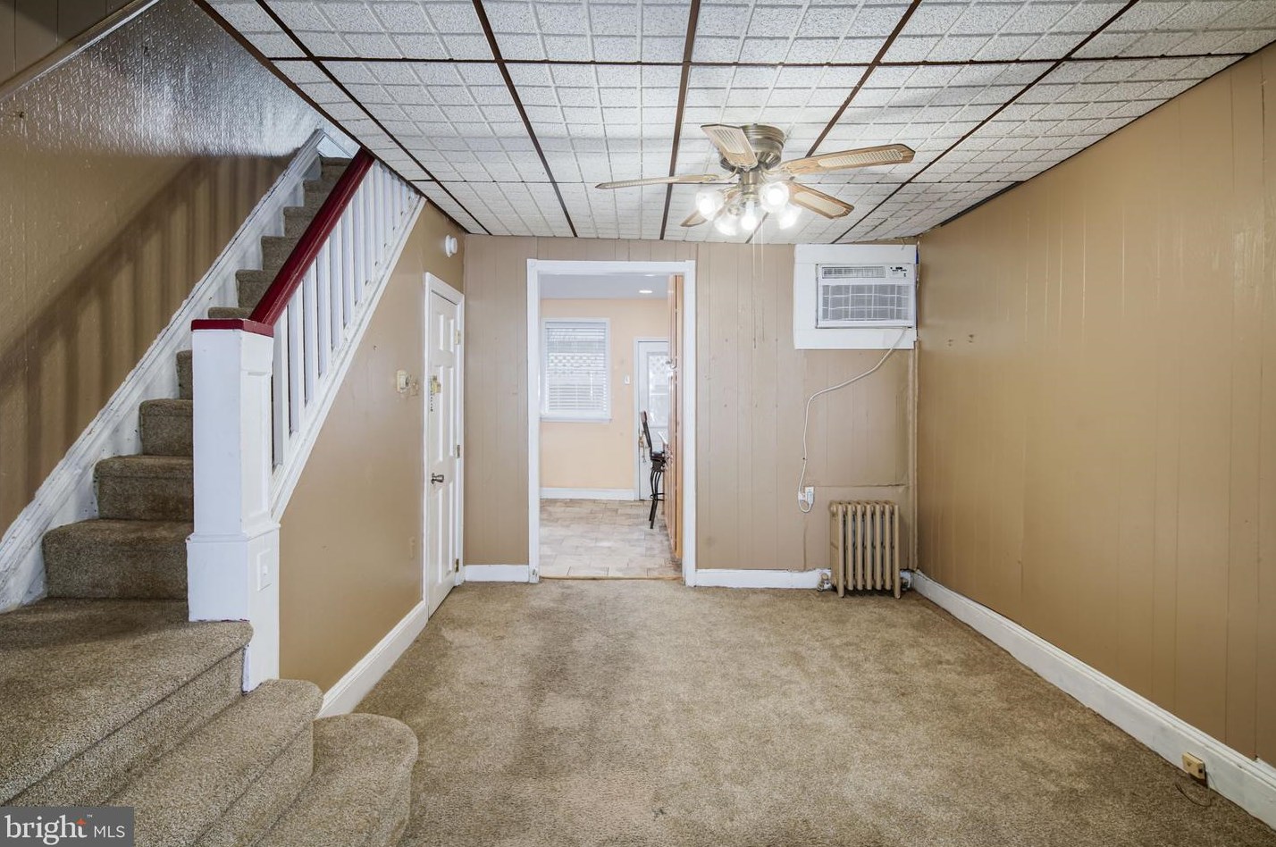 2551 Jessup St, Philadelphia PA  19133-1453 exterior