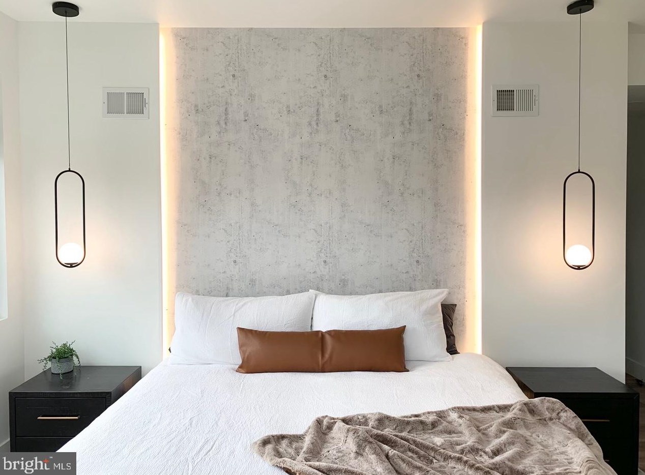 3222 Turner St, Philadelphia PA  19121-2416 exterior