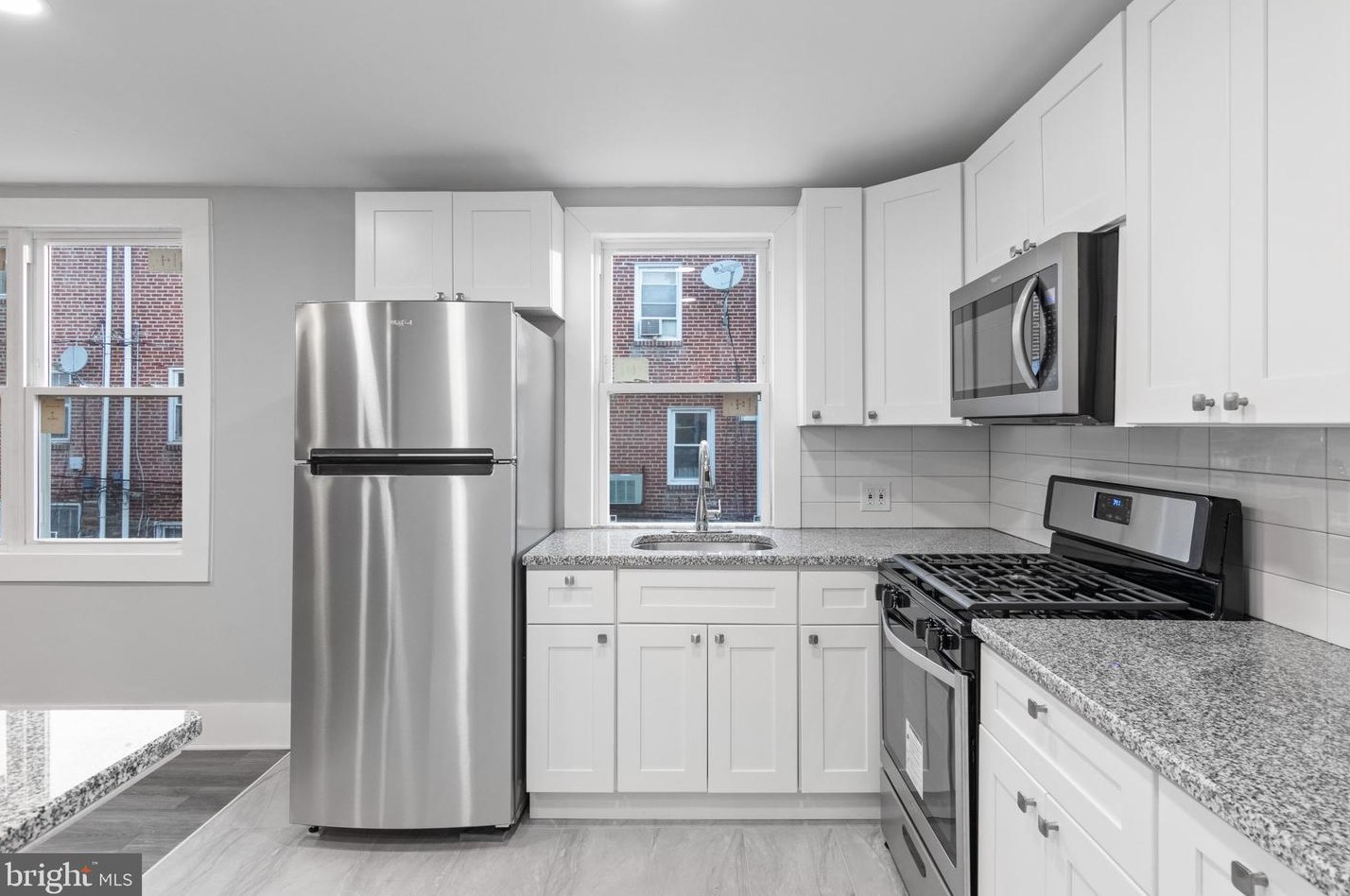 6103 Gardenia St, Philadelphia PA  19144-1016 exterior