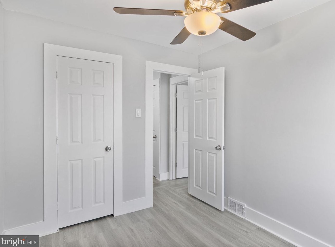 6103 Gardenia St, Philadelphia PA  19144-1016 exterior