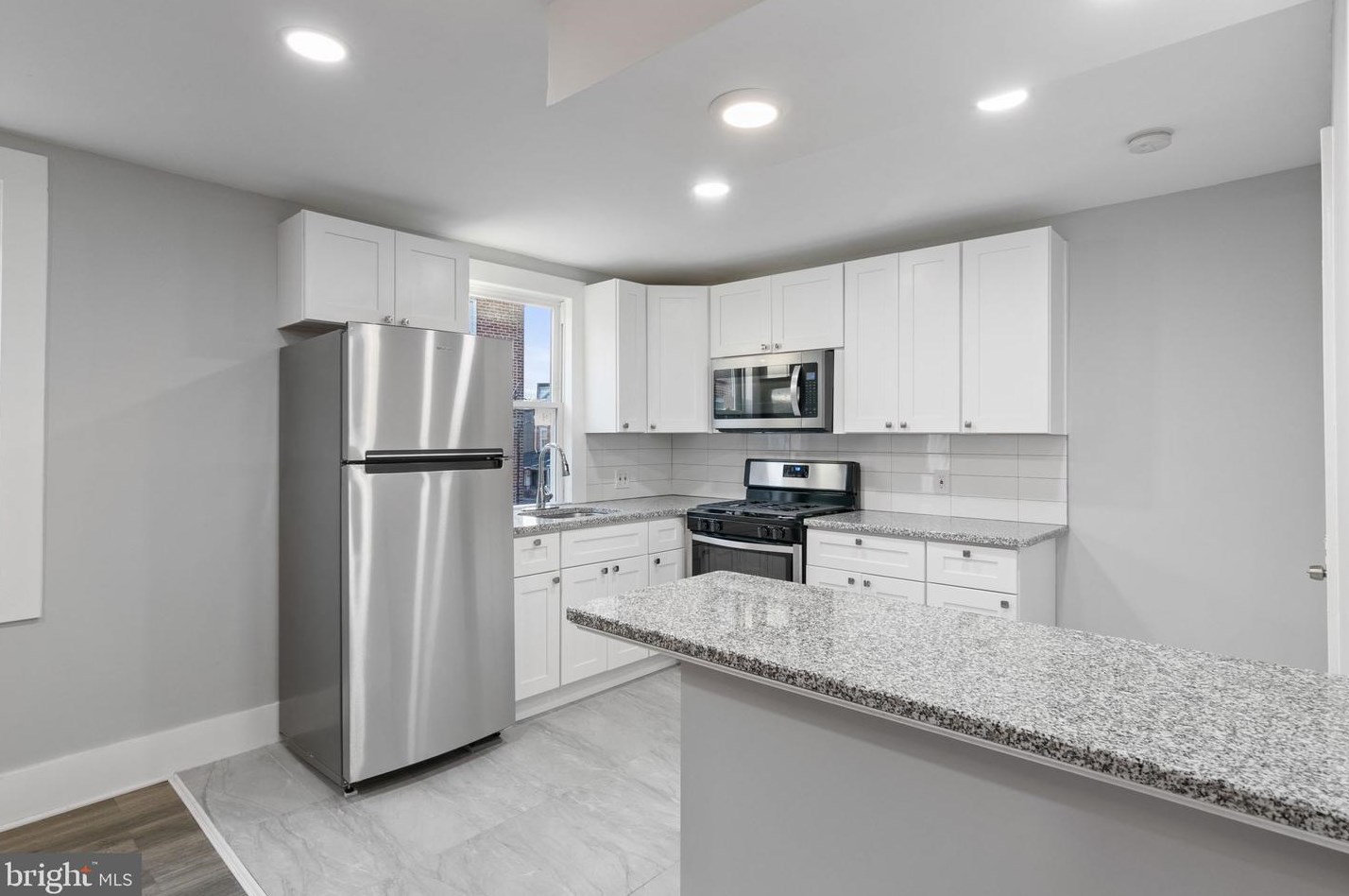 6103 Gardenia St, Philadelphia PA  19144-1016 exterior