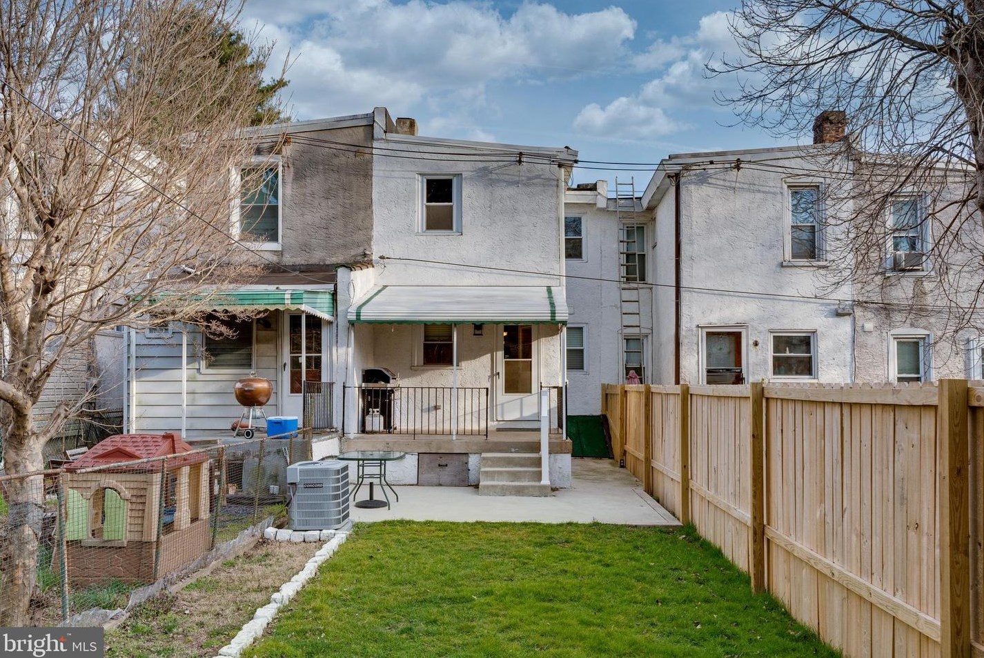 464 Ripka St, Philadelphia PA  19128-3332 exterior
