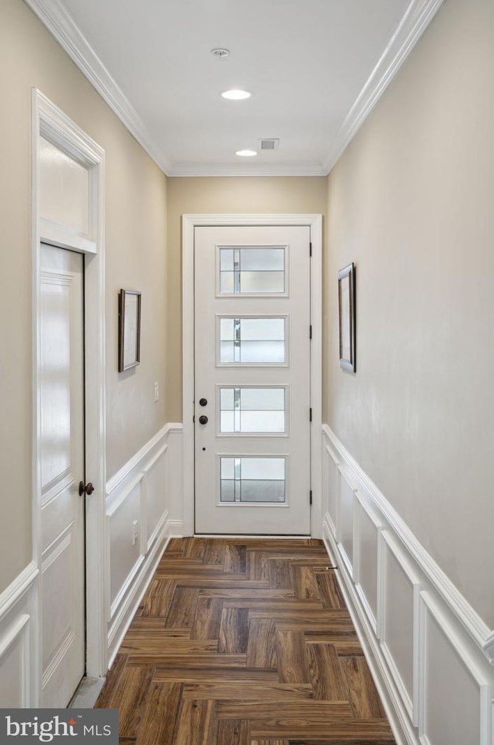 110 Olive St, Philadelphia PA  19123-2815 exterior