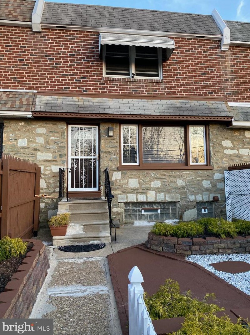 12011 Academy Rd, Philadelphia, PA 19154