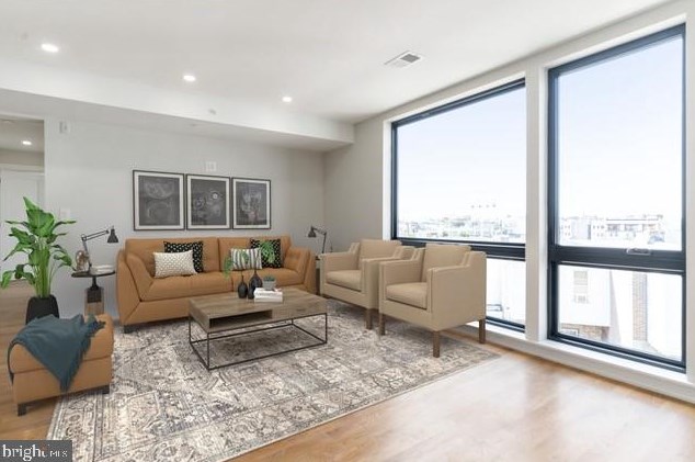 2636 Belgrade St #202, Philadelphia, PA 19125