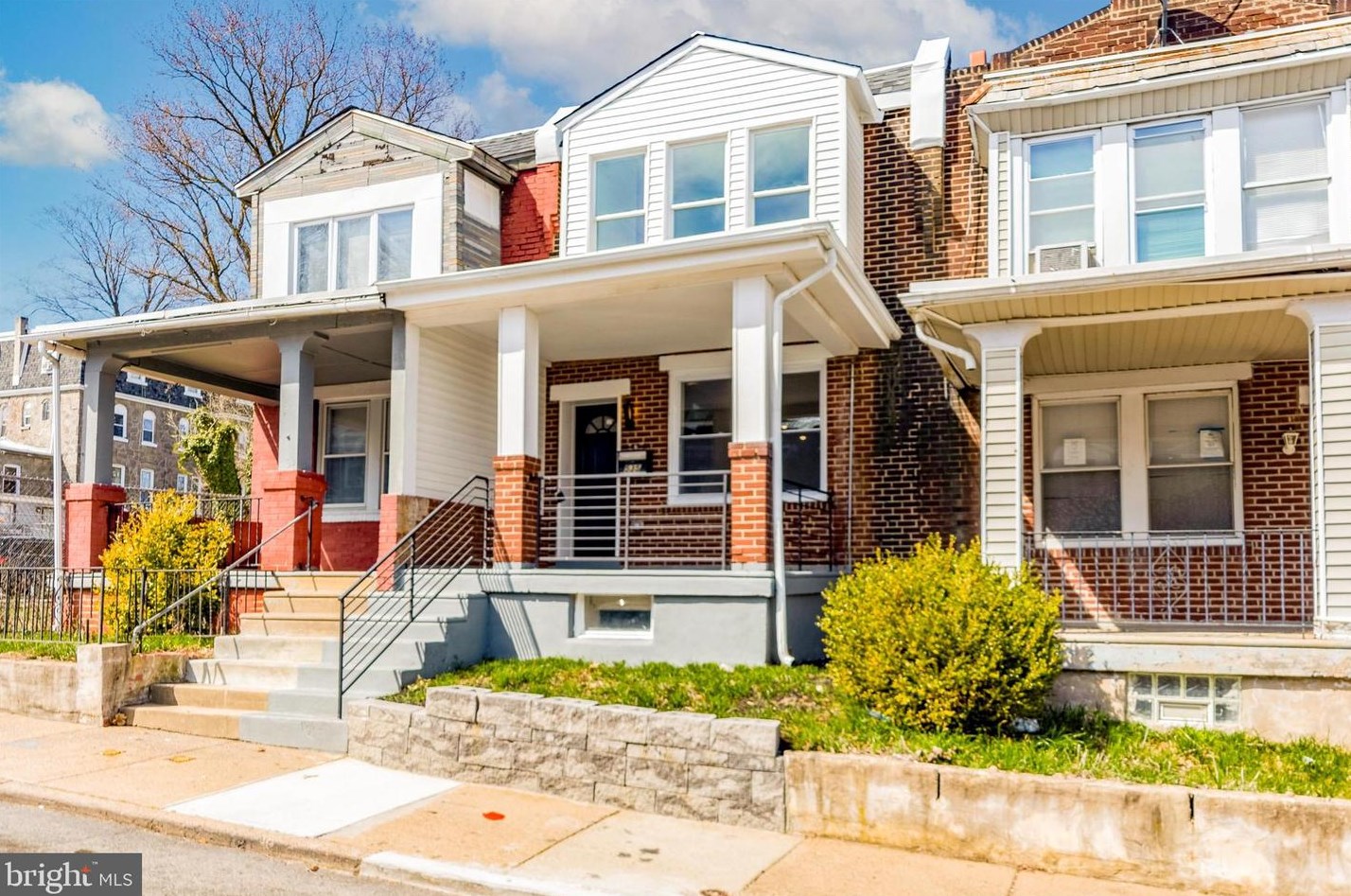 535 Mayland St, Philadelphia, PA 19144-1006