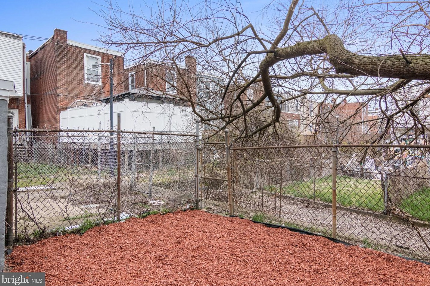 6435 Norwood St, Philadelphia PA  19138-2507 exterior