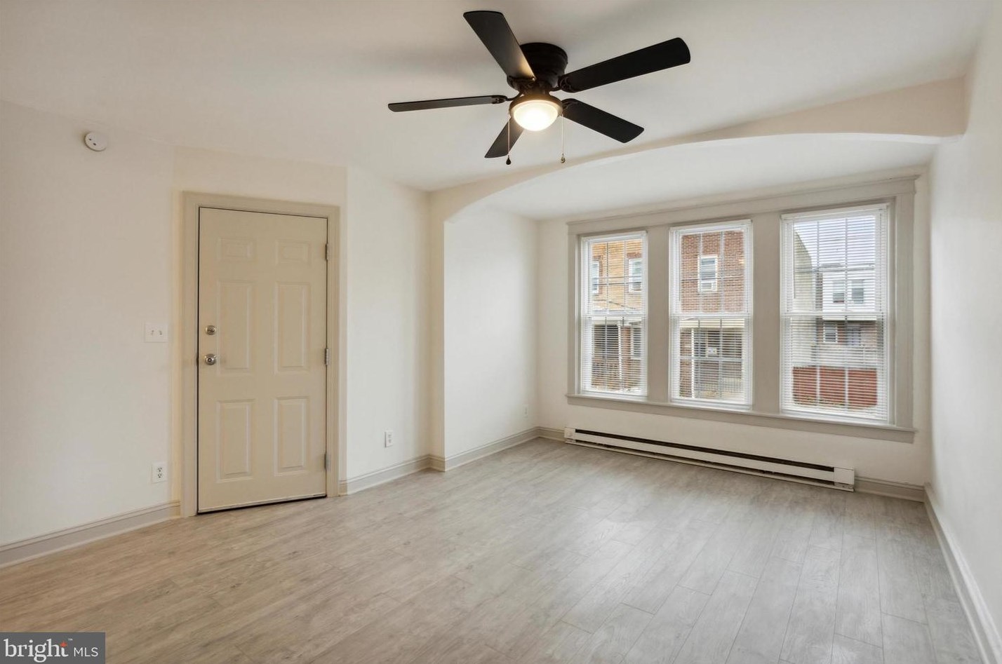 1513 S 31st St #1, Philadelphia, PA 19146