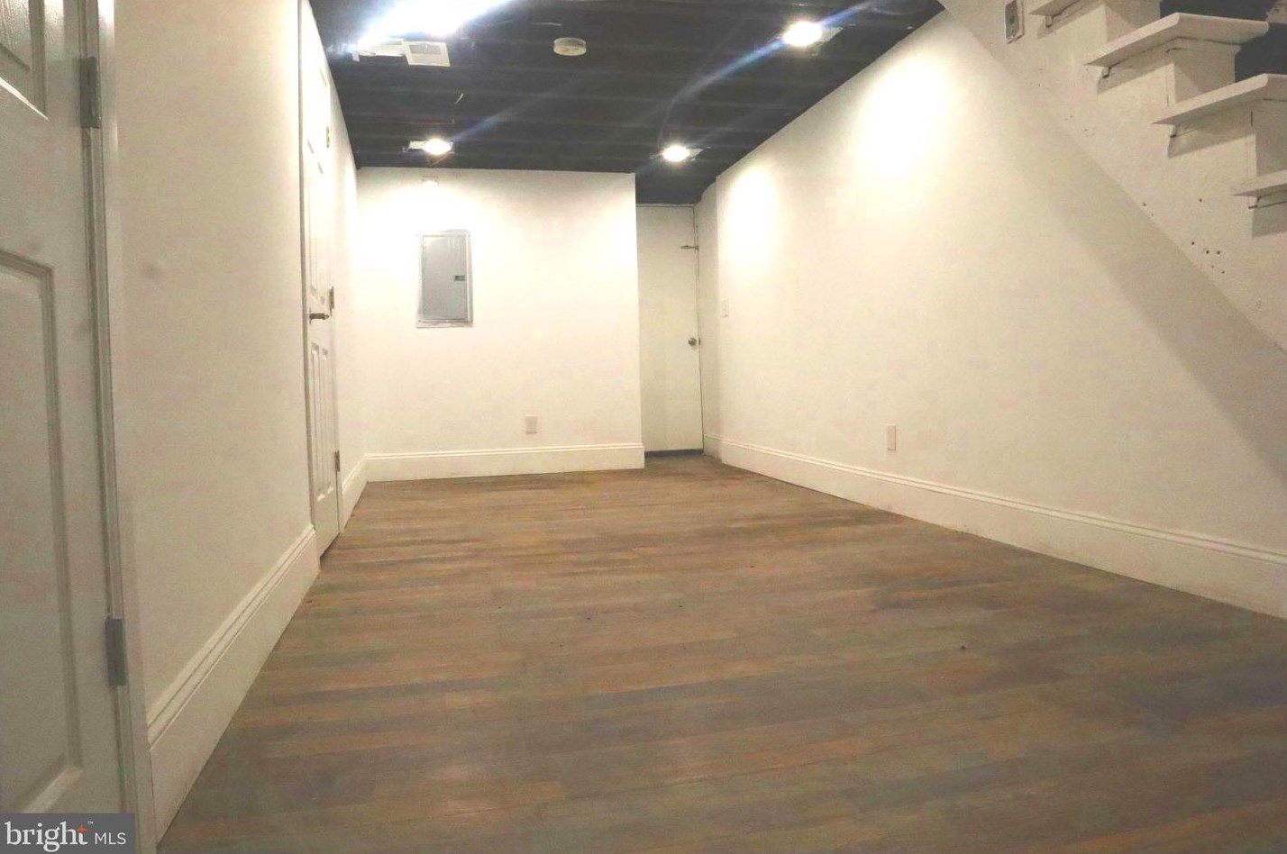 5542 Angora Ter, Philadelphia PA  19143-3110 exterior