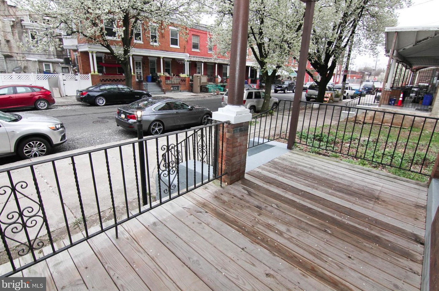 4142 Poplar St, Philadelphia, PA 19104