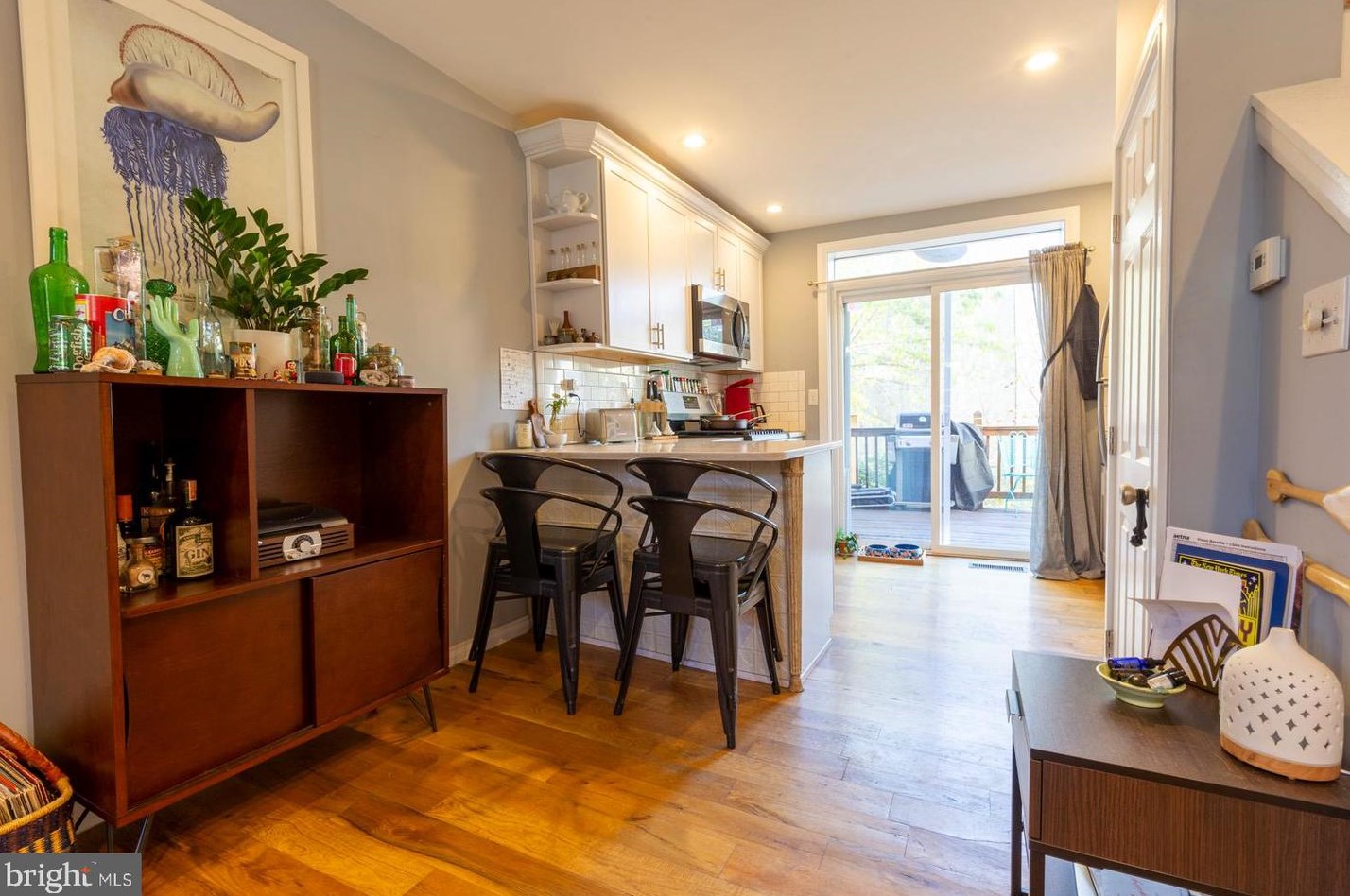 128 Thompson St, Philadelphia PA  19122-4626 exterior