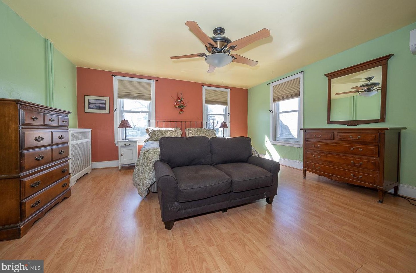 3545 Indian Queen Ln, Philadelphia PA 19129-1520 exterior