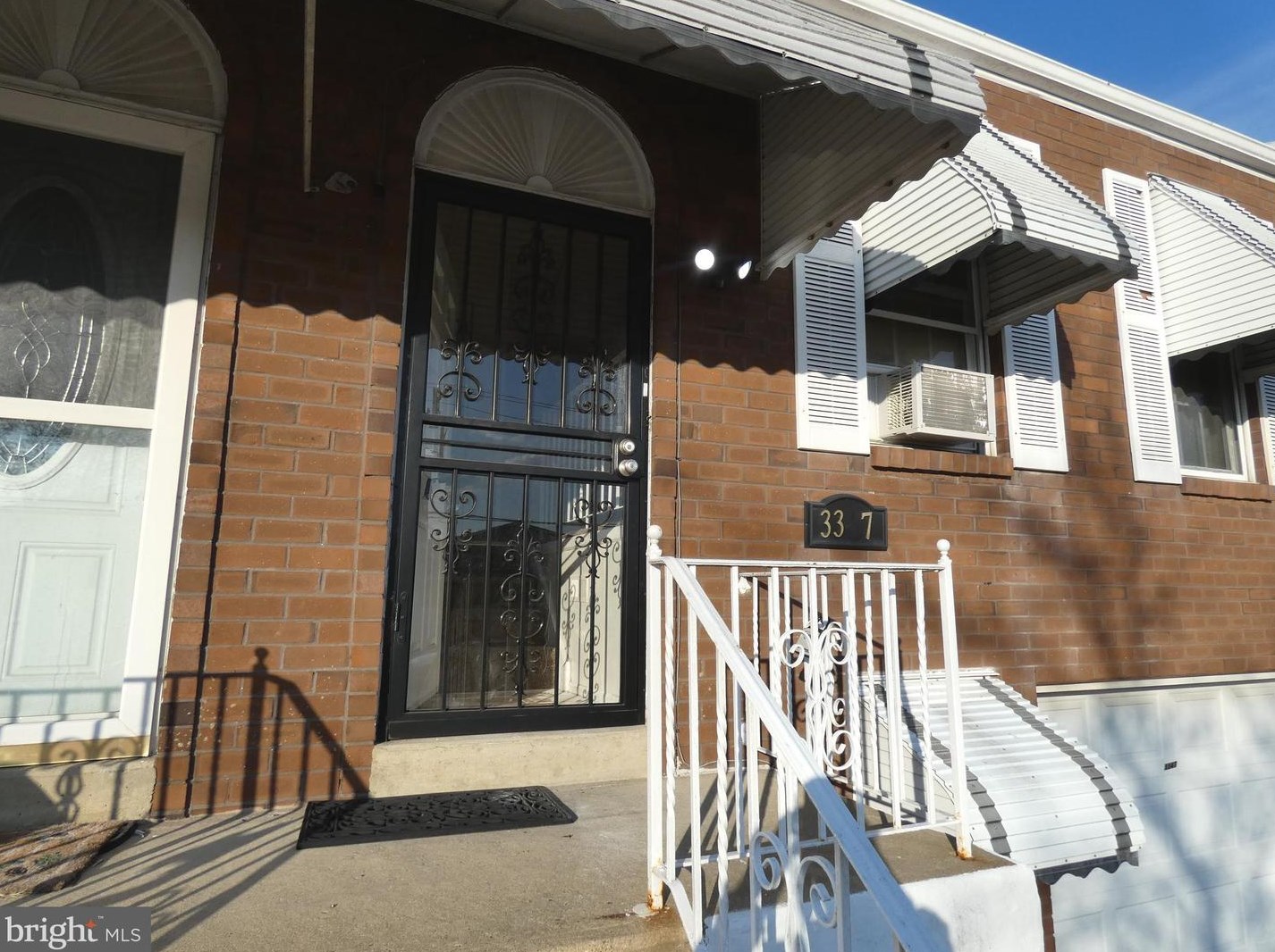 3347 Red Lion Rd, Philadelphia, PA 19114-1227