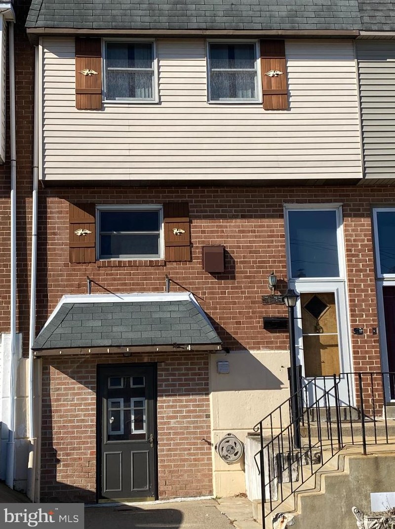 3583 Wessex Ln, Philadelphia, PA 19114-1817