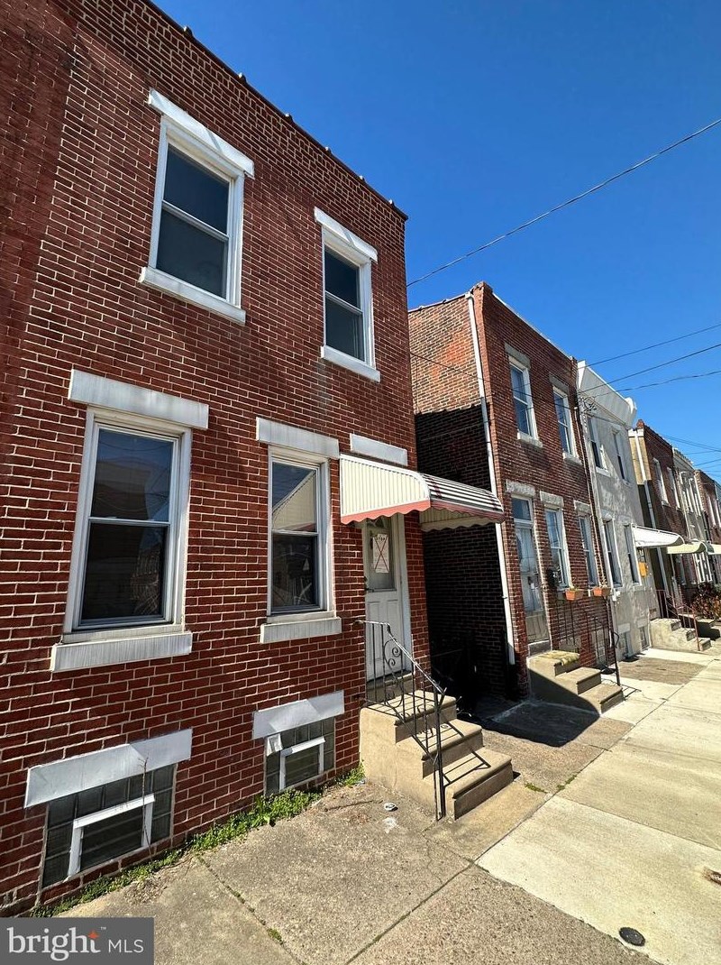 2612 Wilmot St, Philadelphia, PA 19137-1632