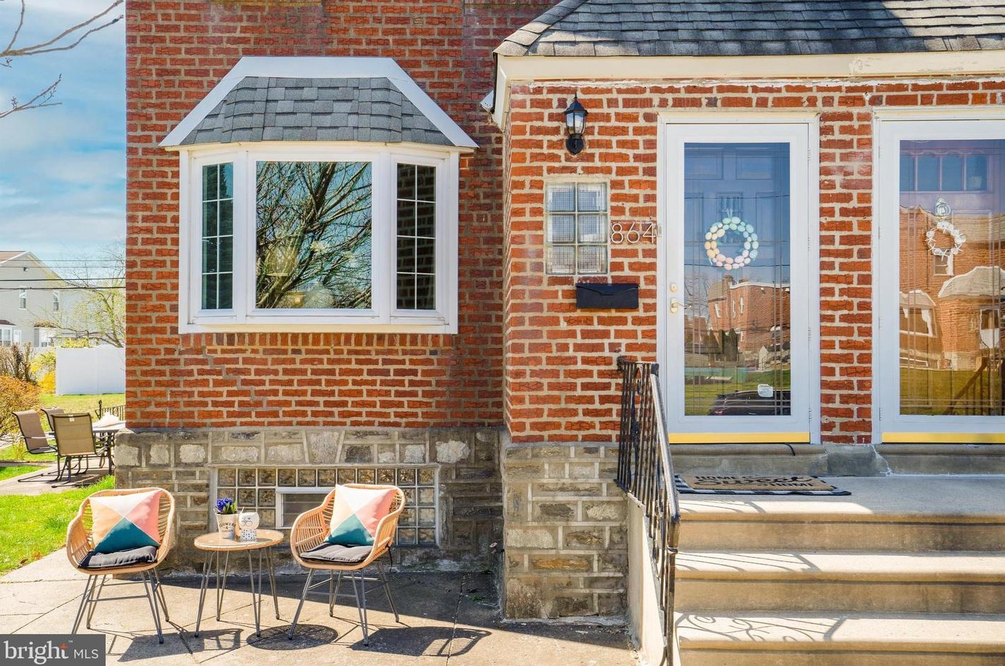 864 Medway Rd, Philadelphia, PA 19115-1314