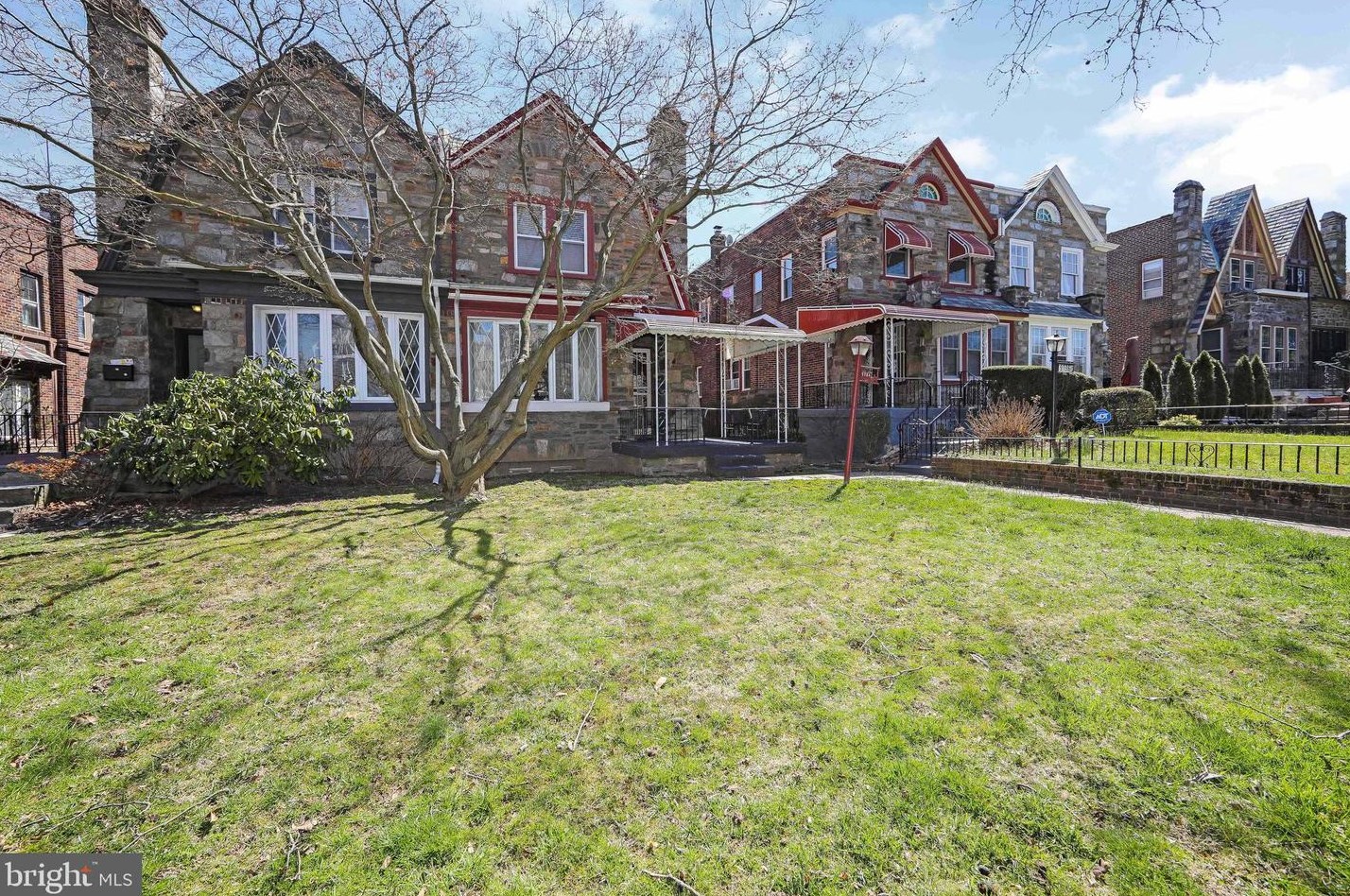 5734 Woodbine Ave, Philadelphia, PA 19131-2221