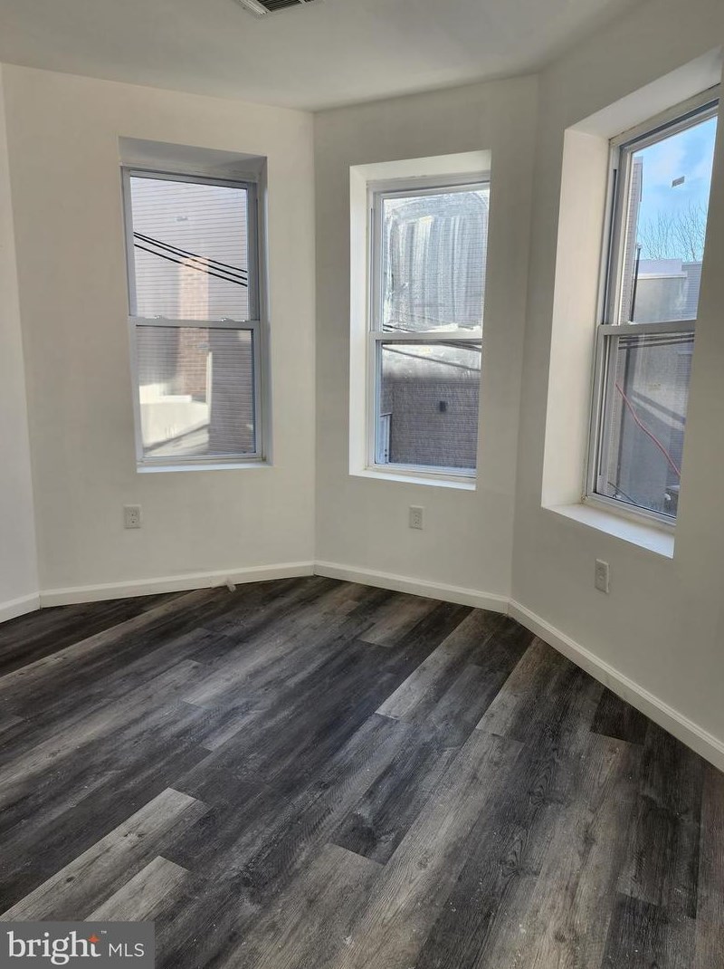 906 N 41st St #3, Philadelphia, PA 19104