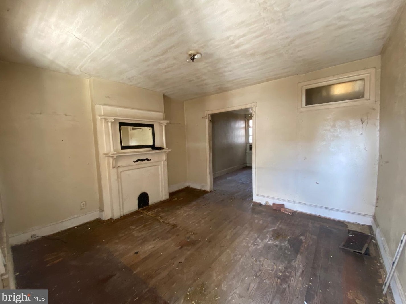 59 Collom St, Philadelphia, PA 19144-2318