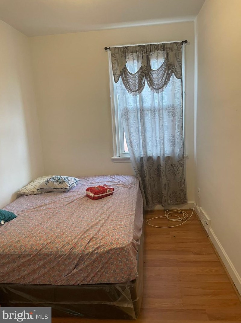 6626 Rutland St, Philadelphia, PA 19149-2128