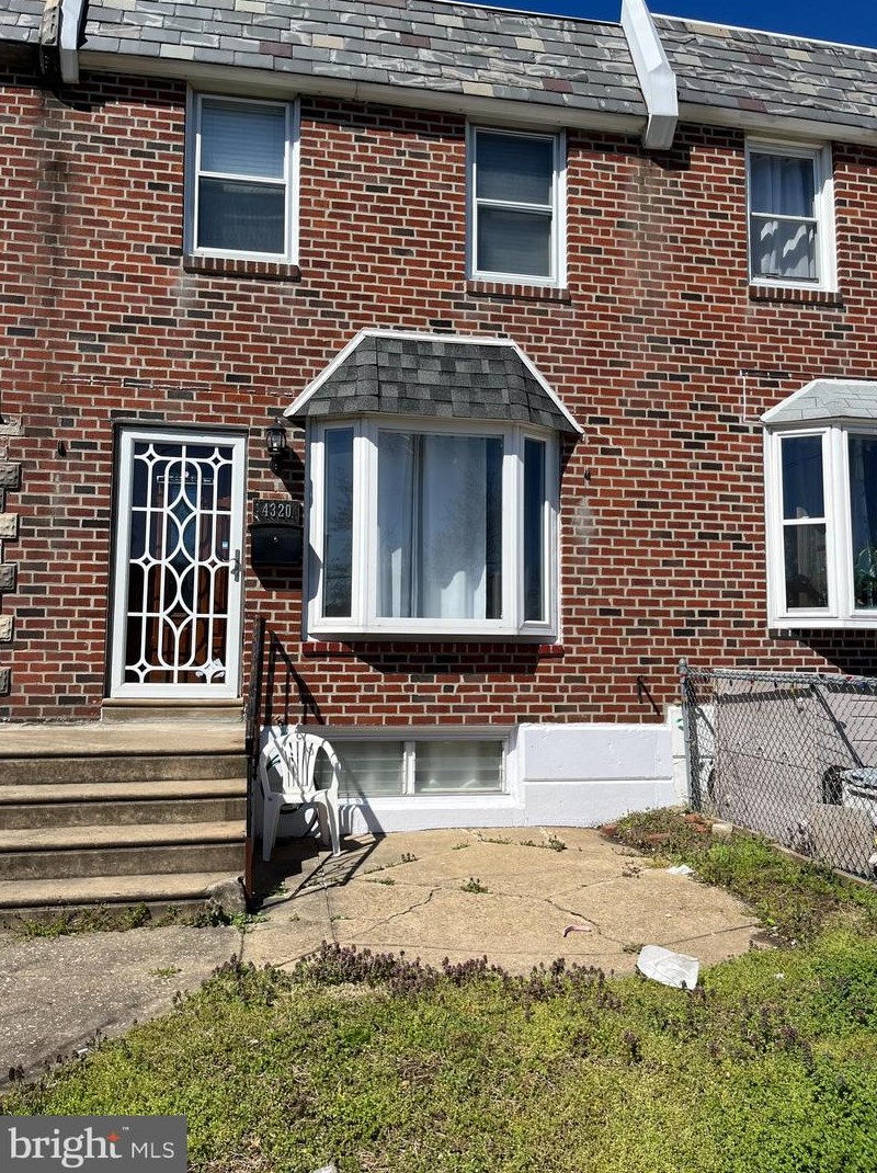 4320 Potter St, Philadelphia, PA 19124-4428