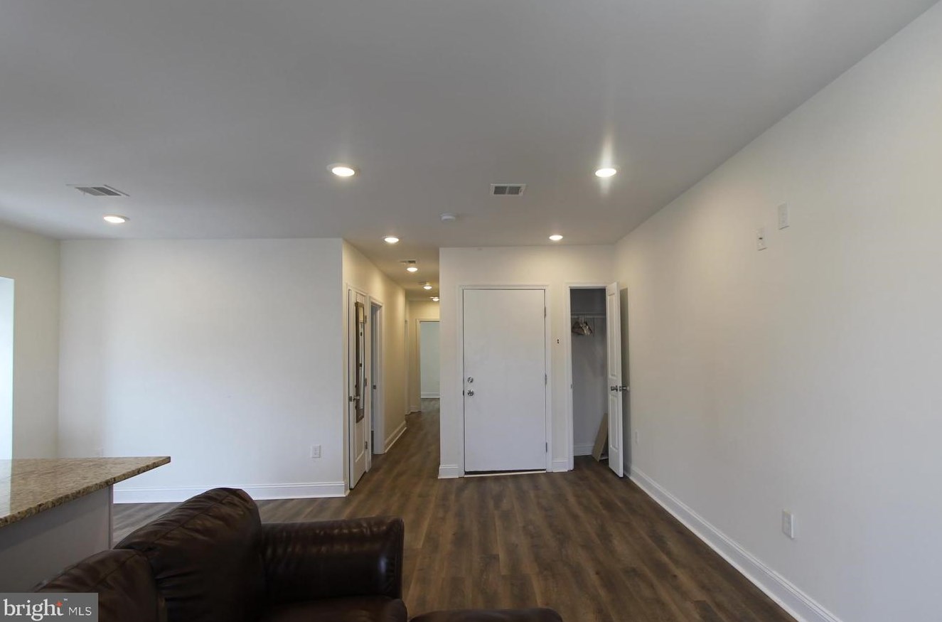 204 E High St #3rd Floor, Philadelphia, PA 19144
