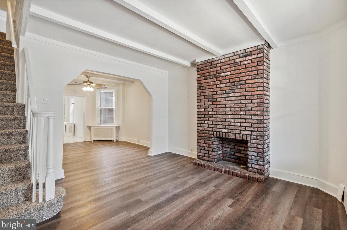 6329 Reedland St, Philadelphia, PA 19142-2911
