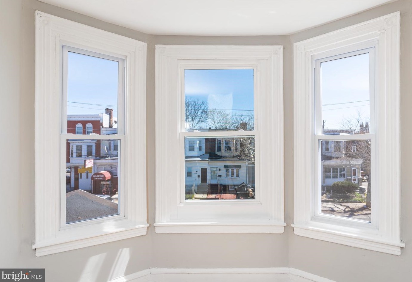 5709 Springfield Ave, Philadelphia PA  19143-5225 exterior