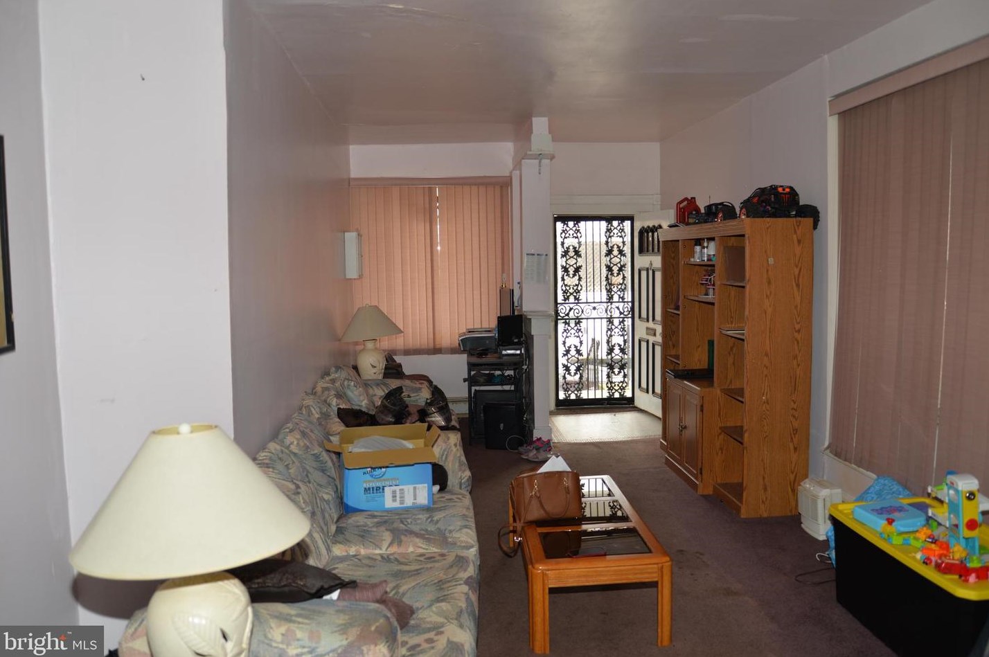 5136 Knox St, Philadelphia, PA 19144-3512