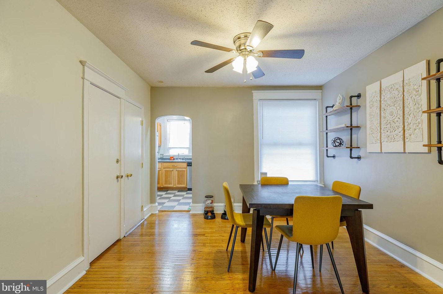 6643 Fairhill St, Philadelphia PA  19126-3020 exterior