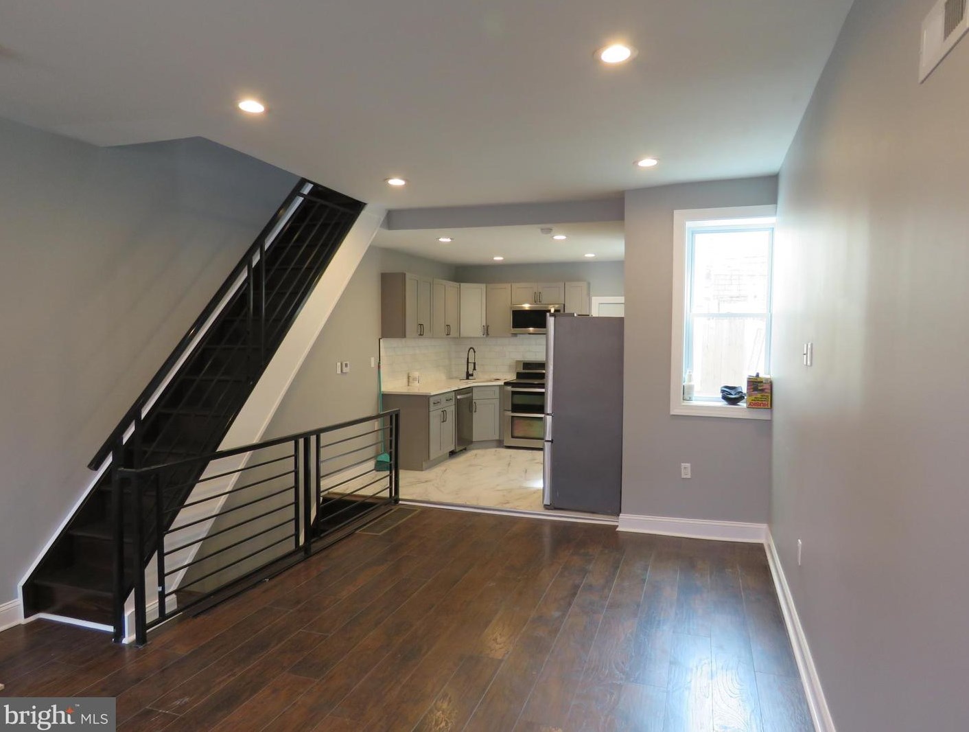 3039 D St, Philadelphia, PA 19134