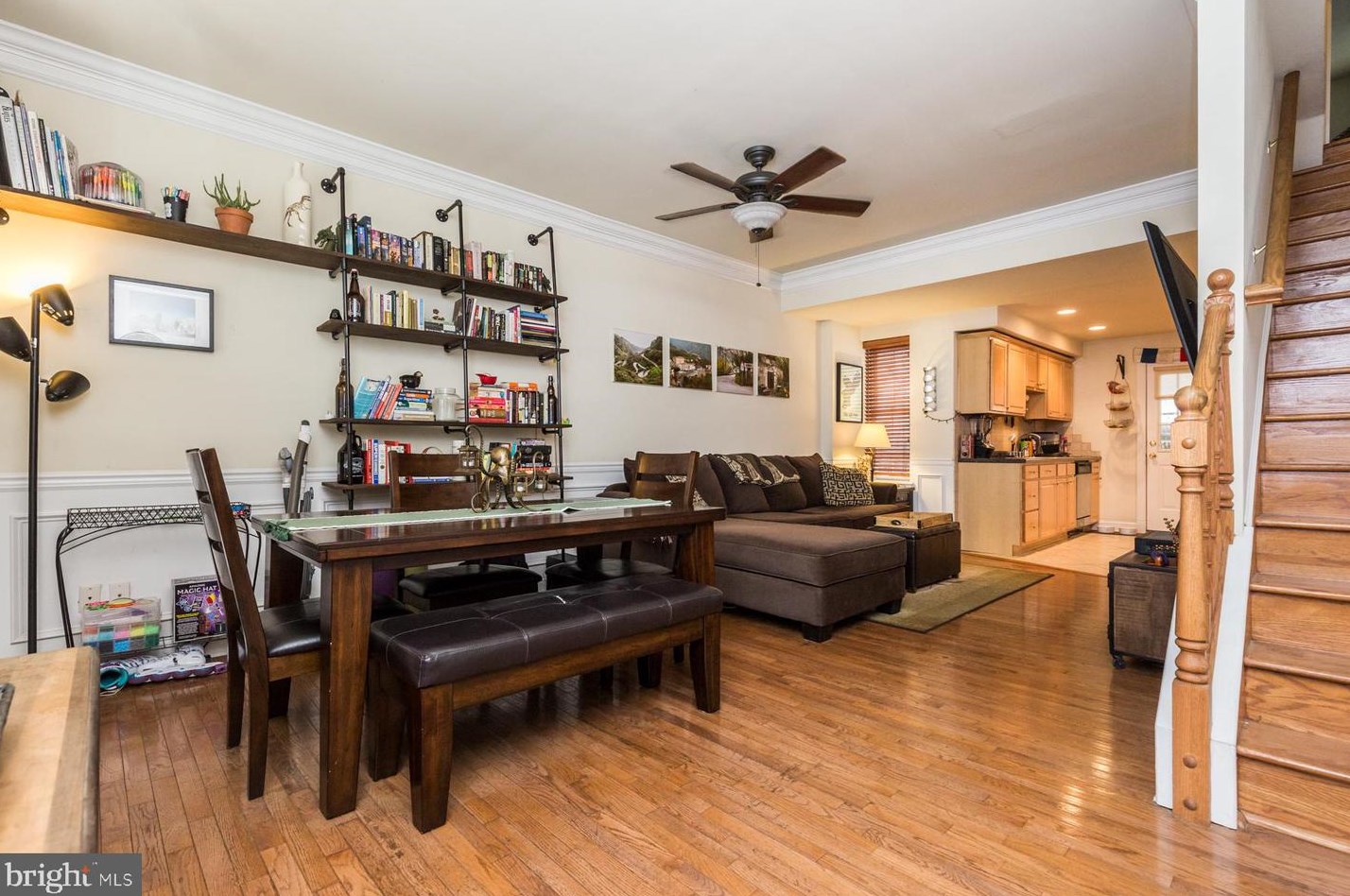 916 25th St, Philadelphia, PA 19146-3905