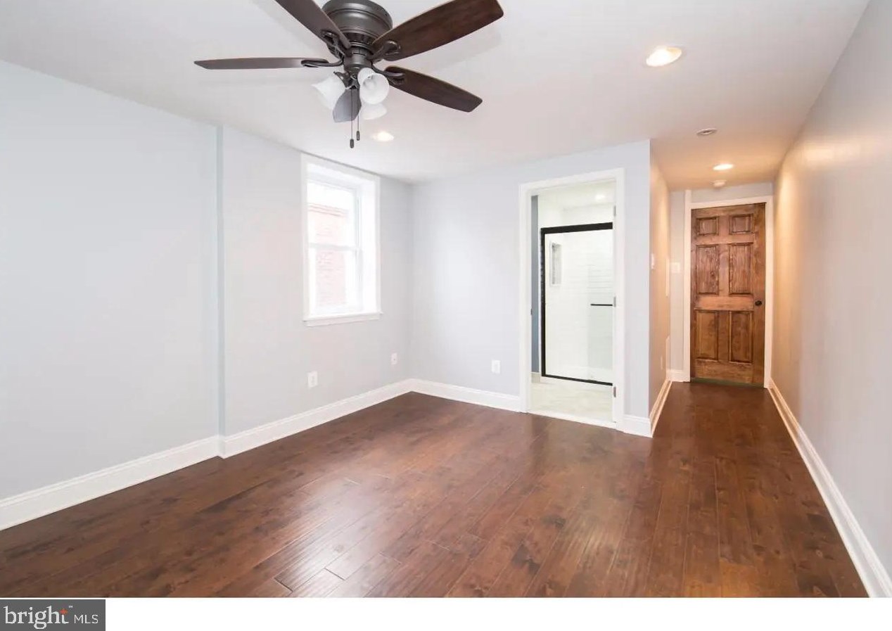 1011 Randolph St, Philadelphia PA  19123-1409 exterior