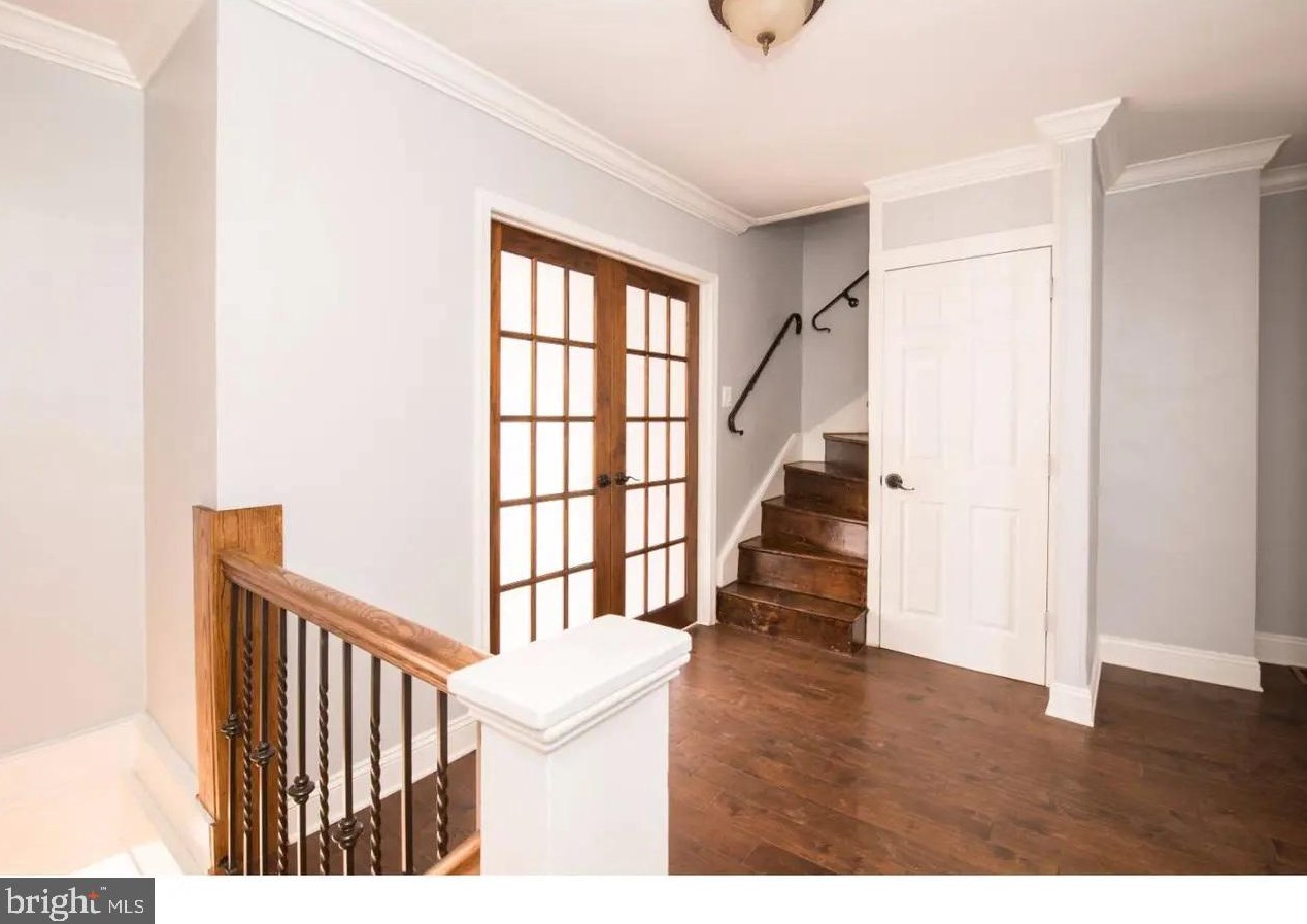 1011 Randolph St, Philadelphia PA  19123-1409 exterior