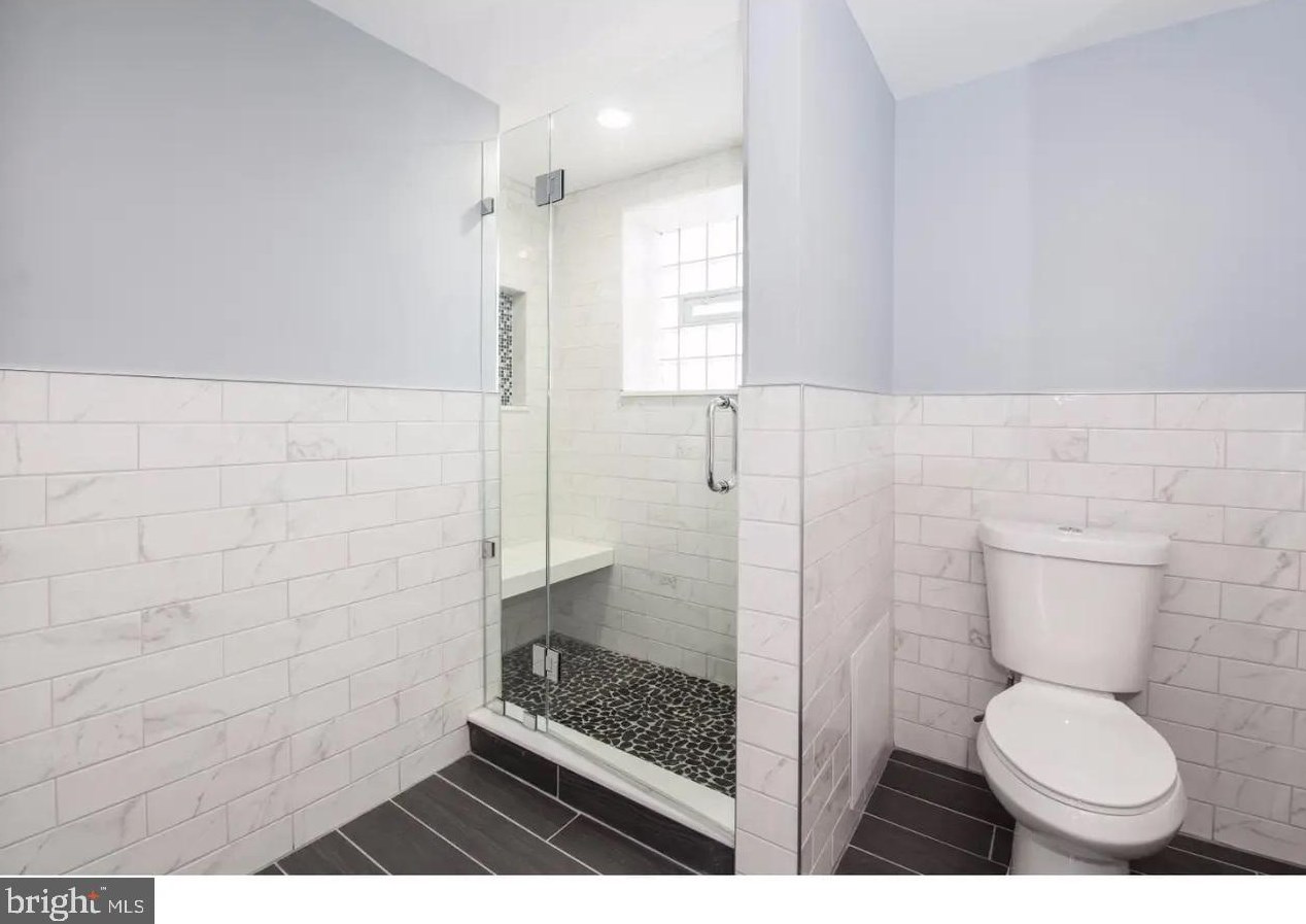 1011 Randolph St, Philadelphia PA  19123-1409 exterior