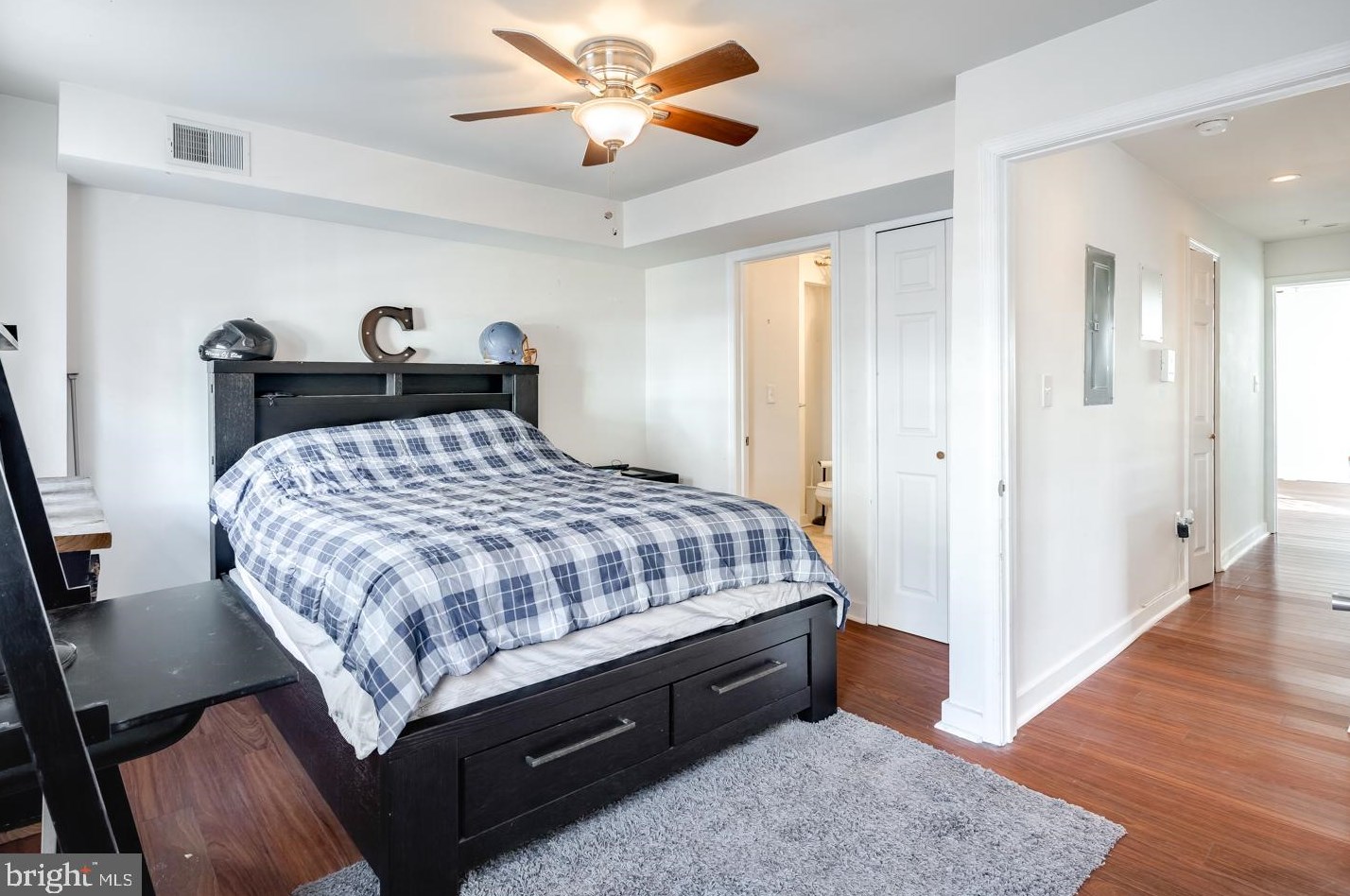 1431 Lombard St #unit 3, Philadelphia, PA 19146