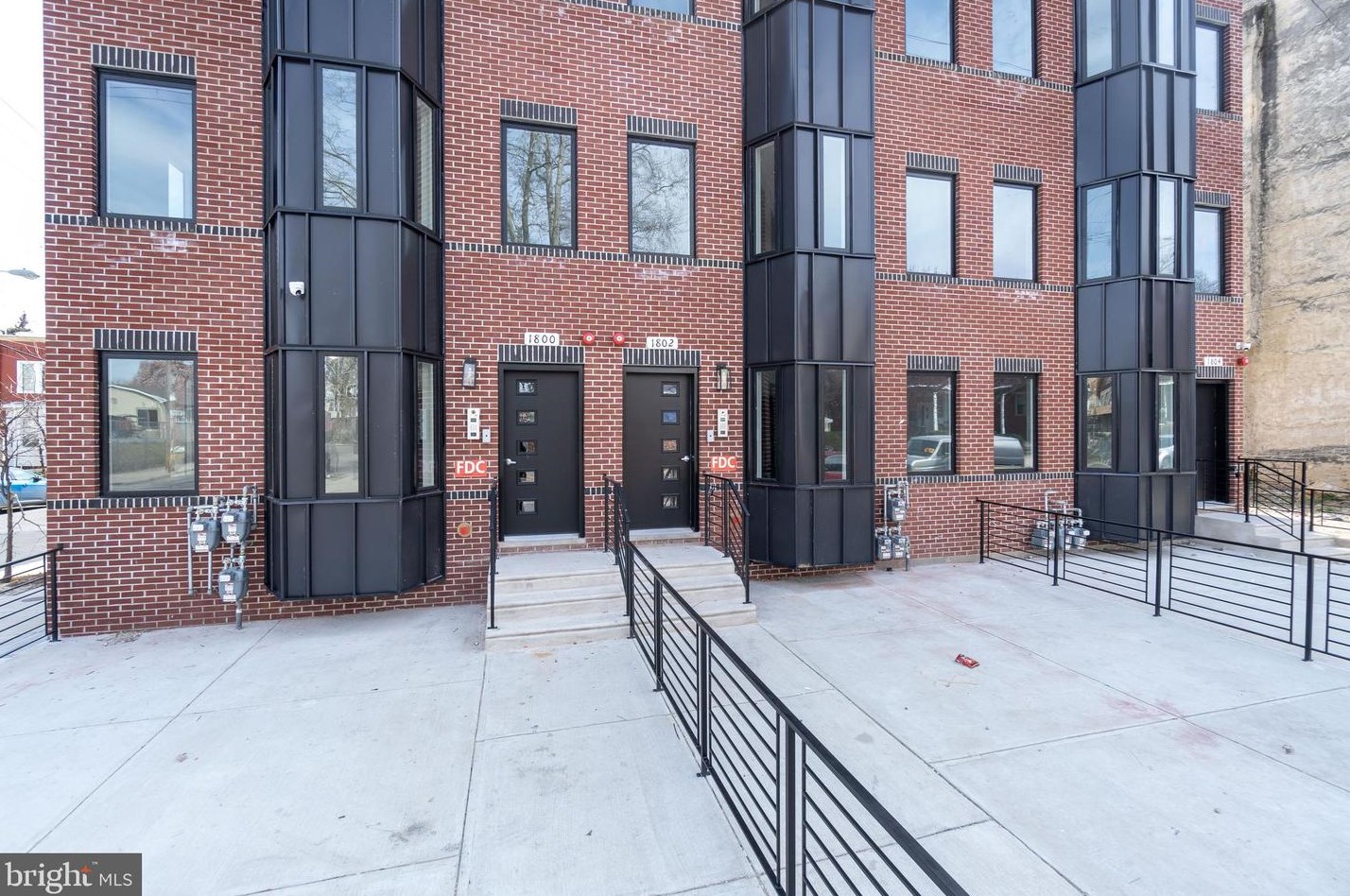 1800 W Tioga St #2, Philadelphia, PA 19140