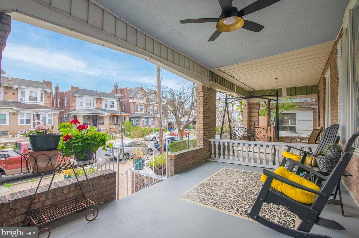 6121 Washington Ave, Philadelphia, PA 19143-2914
