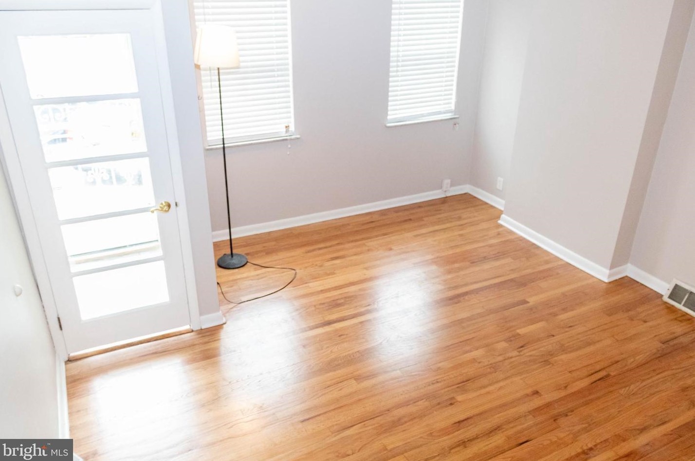 2545 Lehigh Ave, Philadelphia PA  19125-3831 exterior
