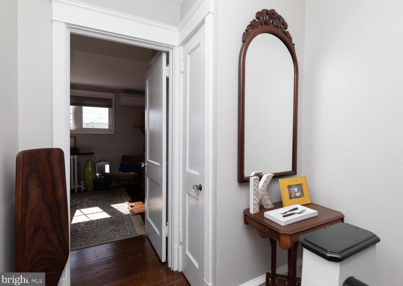 3470 Queen Ln, Philadelphia PA  19129-1441 exterior