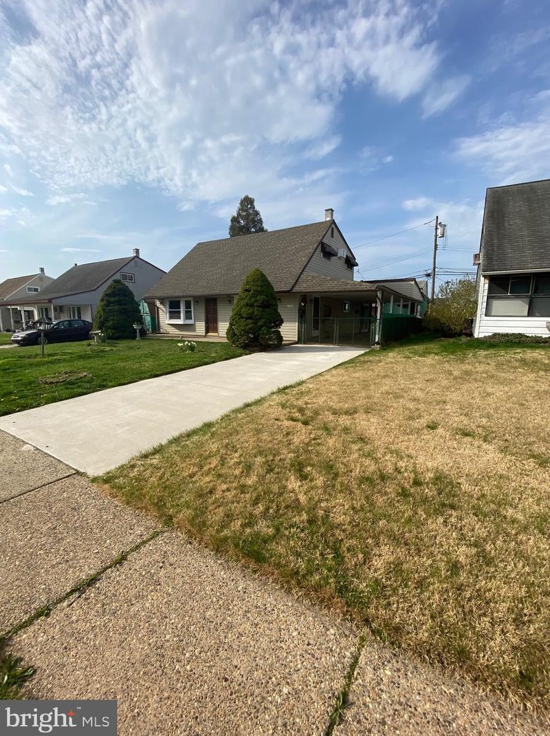 2866 Nautilus Rd, Philadelphia, PA 19154-1608