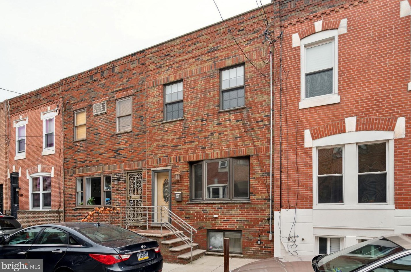 1218 Daly St, Philadelphia, PA 19148