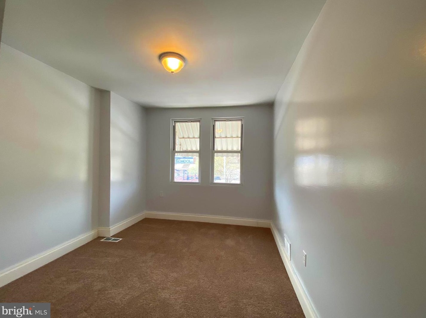 3100 Barnett St, Philadelphia PA  19149-3101 exterior