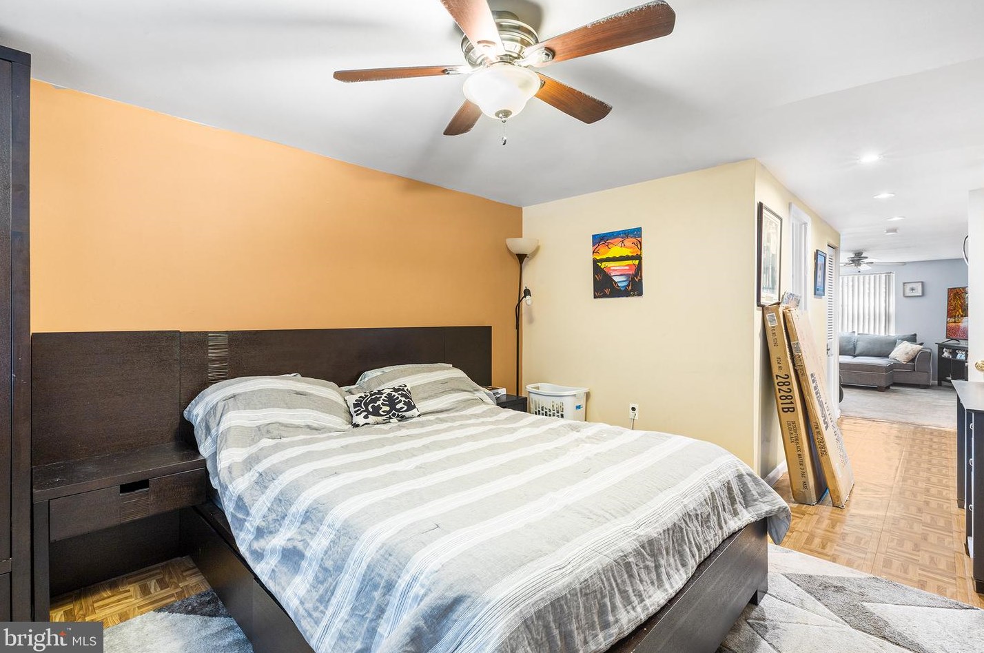 10106 Calera Rd, Philadelphia PA 19114-1214 exterior